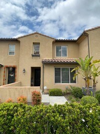 Building Photo - 2208 Pasadena Ct