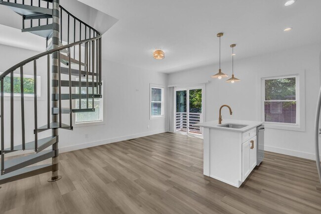 Building Photo - *Modern Construction Luxury Townhome - Downtown Raleigh*