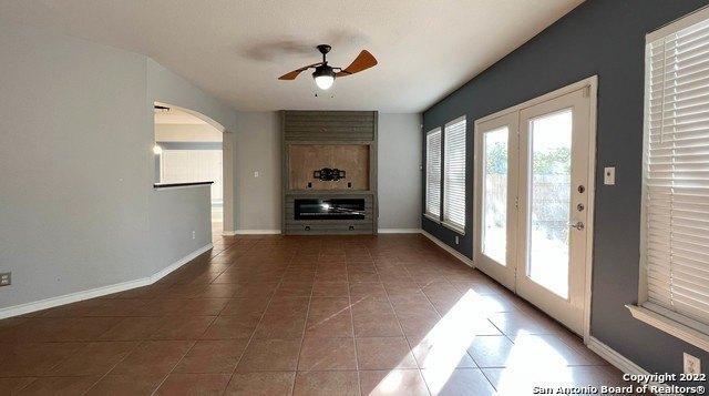 Building Photo - 4707 Shavano Ct