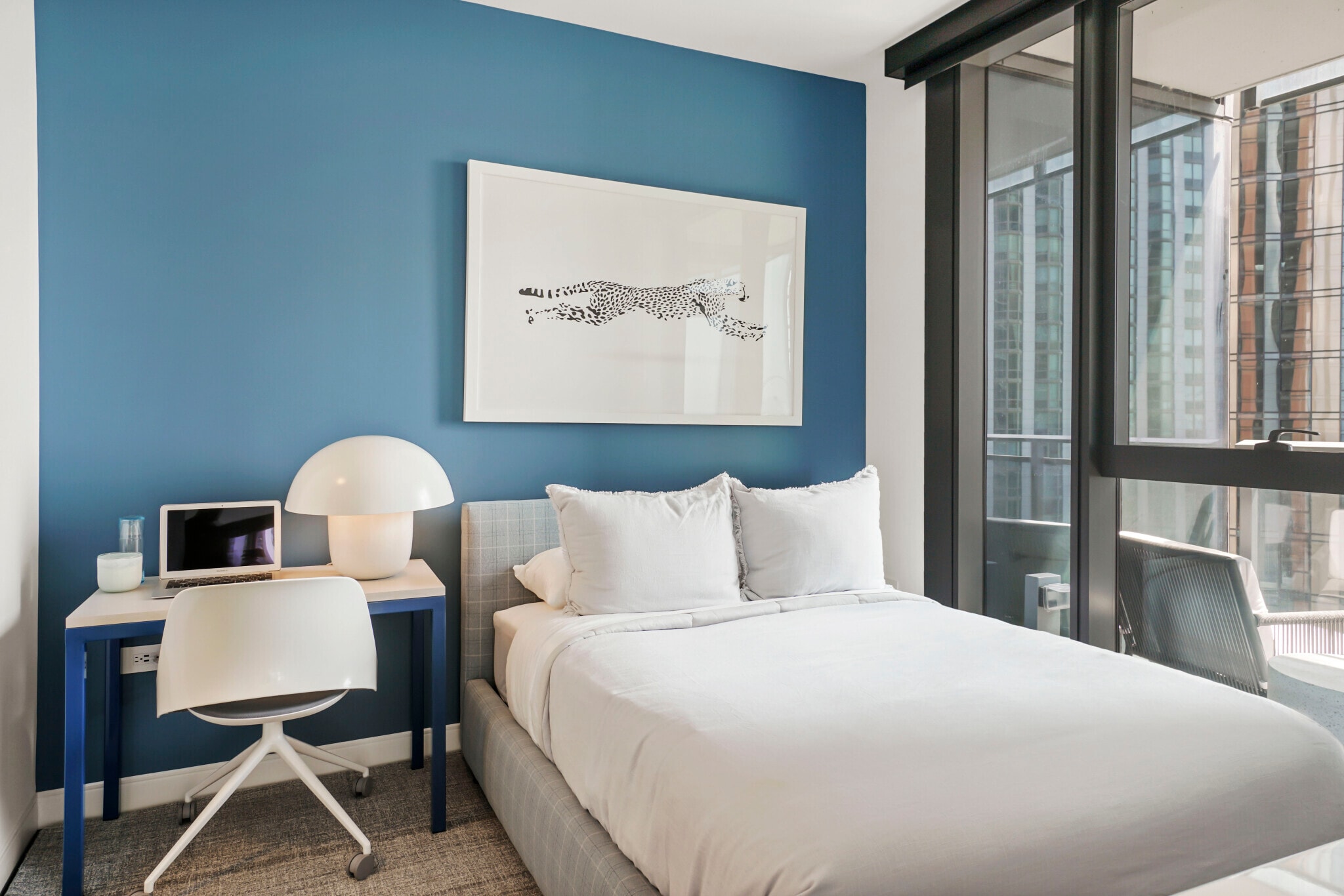 Building Photo - 445 E Waterside Dr