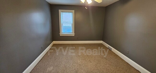 Building Photo - 5154 13th St SW