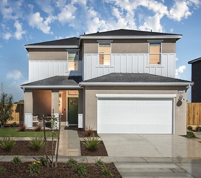 Building Photo - 2363 Explorador Dr