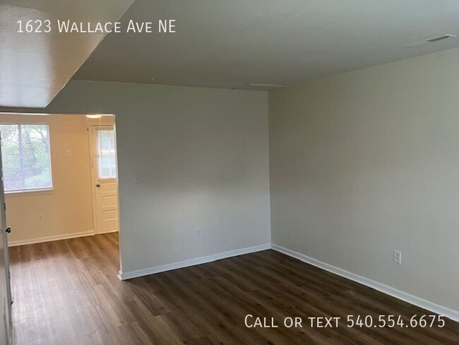 Building Photo - 1623 Wallace Ave NE