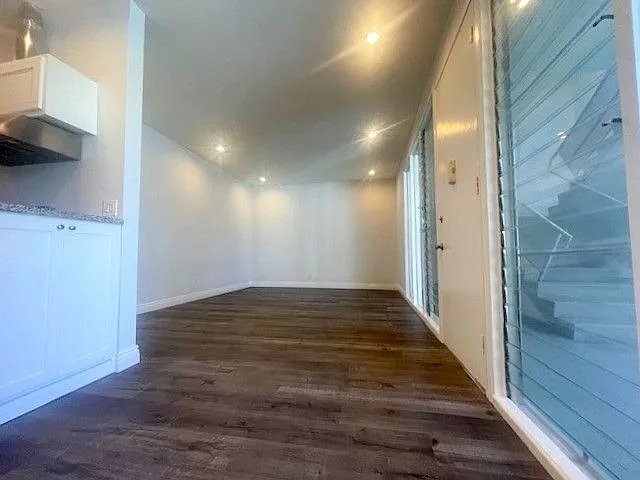 Building Photo - 4150 Los Feliz Blvd