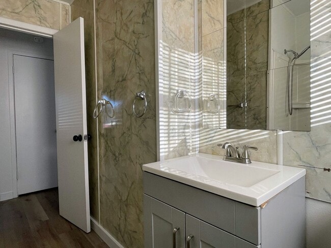 Building Photo - Snyder’s Sweet Spot: Modern Comfort Meets Country Charm