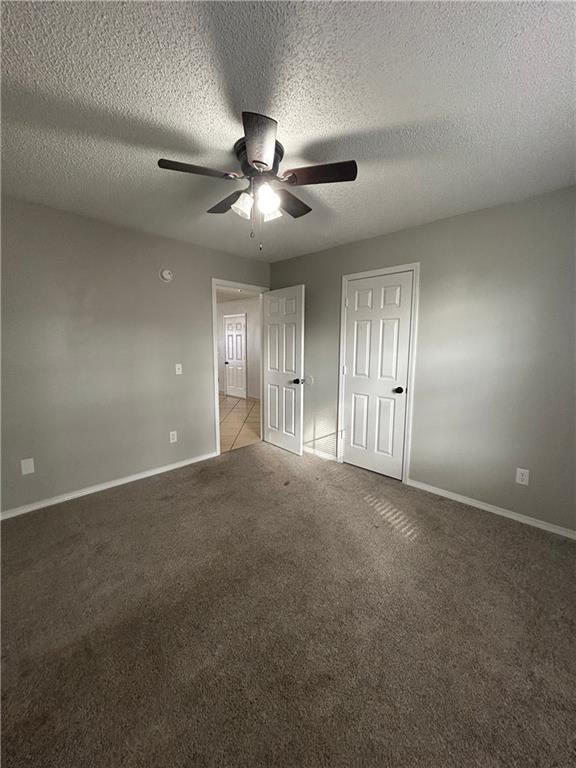 Building Photo - 3403 SW Victoria Pl