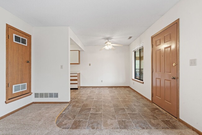 Floorplan - Jordan Creek and Mills