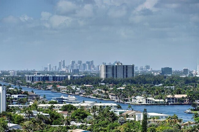 Building Photo - 111 N Pompano Beach Blvd