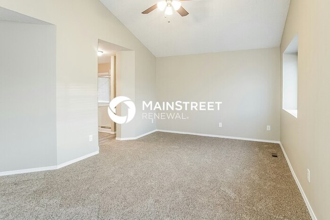 Building Photo - 4 Bedroom Pet-Friendly Home in Colorado Springs, CO with Main Street Renewal