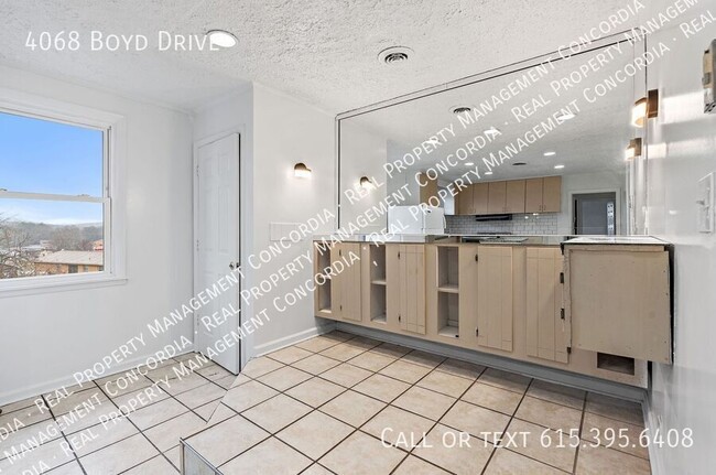 Building Photo - 4068 Boyd Dr