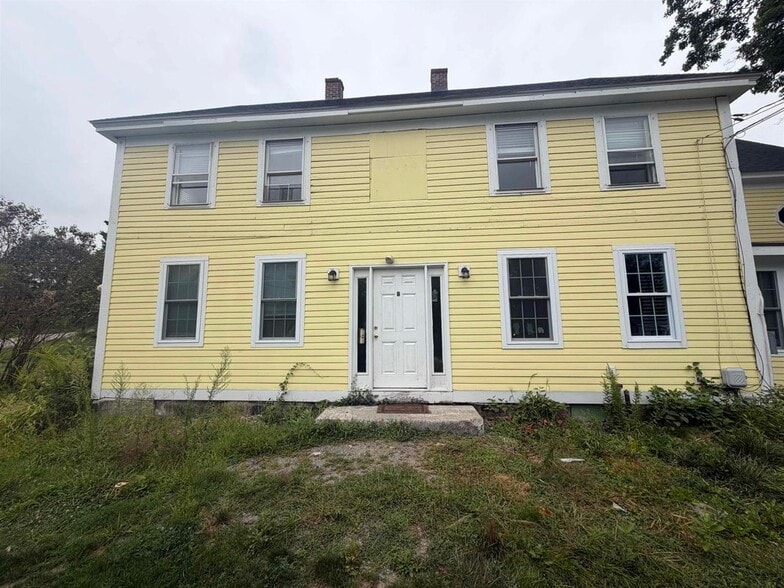 Building Photo - 27 Ashuelot St