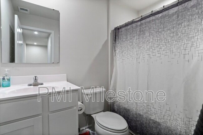 Building Photo - 79 Otero Ln