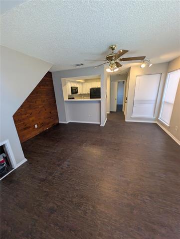 Building Photo - 2310 Bamboo Dr