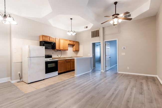 Building Photo - Smoketown Apartments