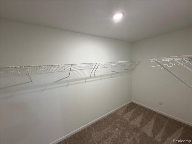 Building Photo - 22274 Hilda Ln