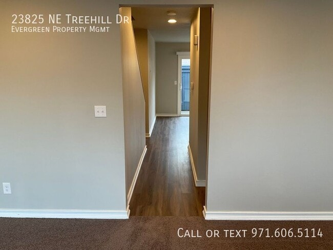Building Photo - 23825 NE Treehill Dr