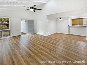 Building Photo - 838 Hahaione St
