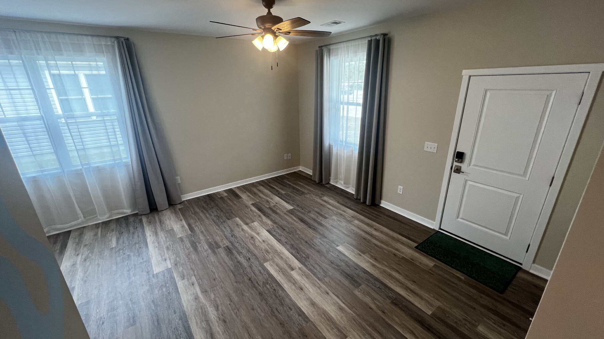 Living Room from Hallway - 9105 Beach Dr SW