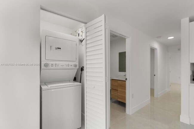 Building Photo - 1116 NW 51st Terrace