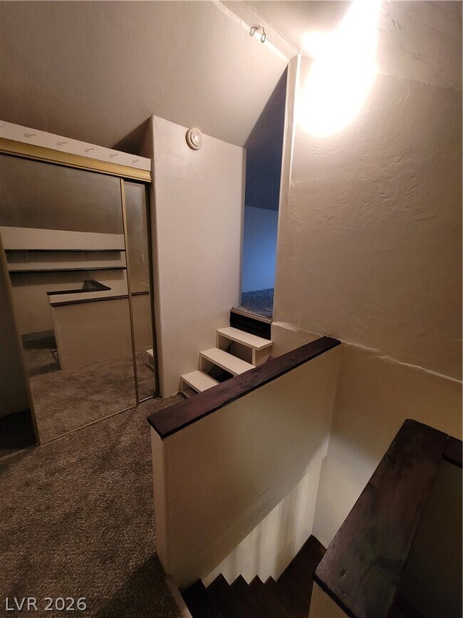 Building Photo - 1951 Jim Haworth