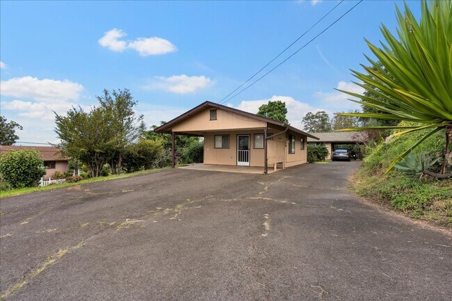 Building Photo - 515 Lower Kimo Dr