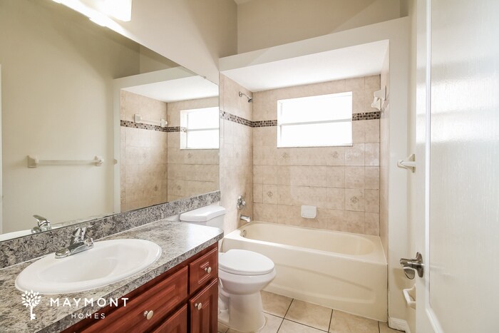 Building Photo - 12805 Ione Way