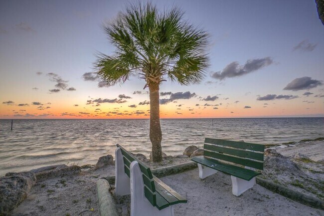 Building Photo - 4854 Marine Pky