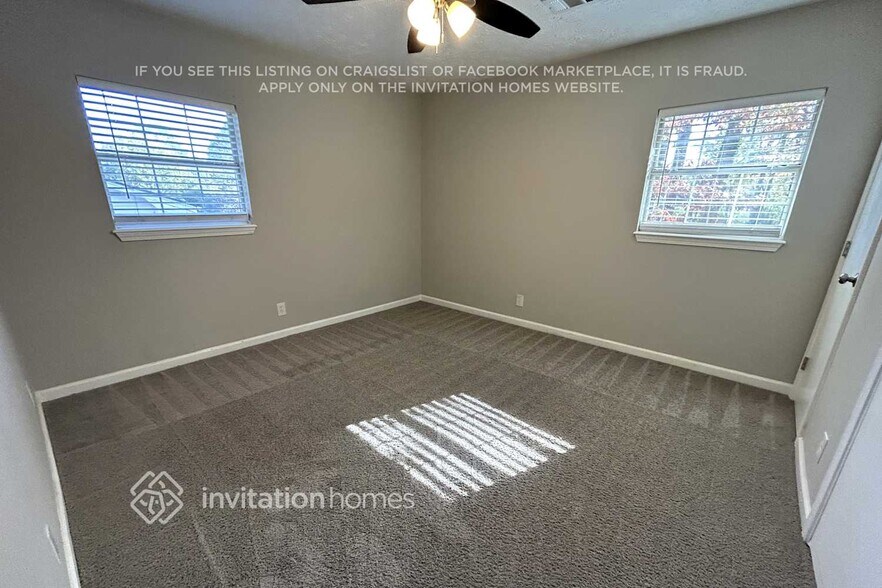 Building Photo - 1589 Mary Lou Ln SE