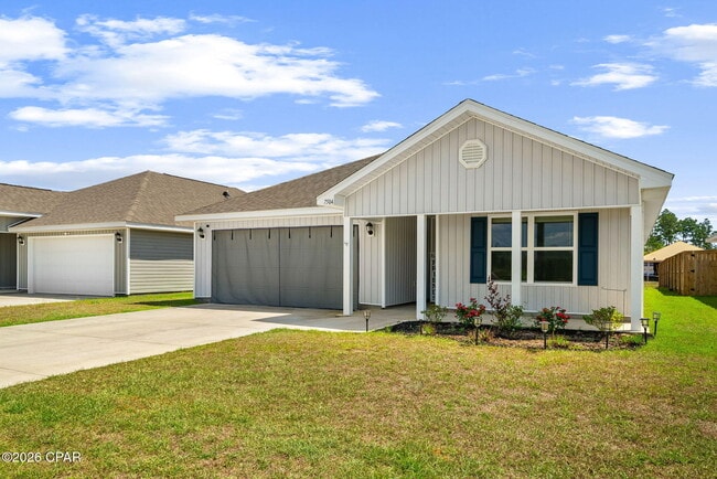 Building Photo - 7504 Delancey St