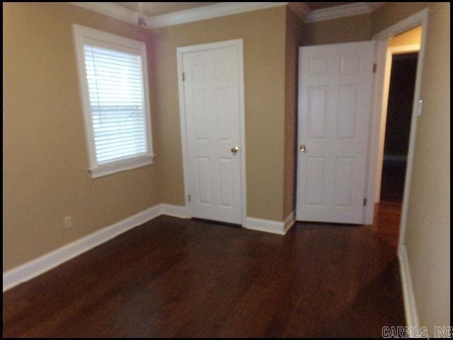 Building Photo - 122 Pin Oak Cove