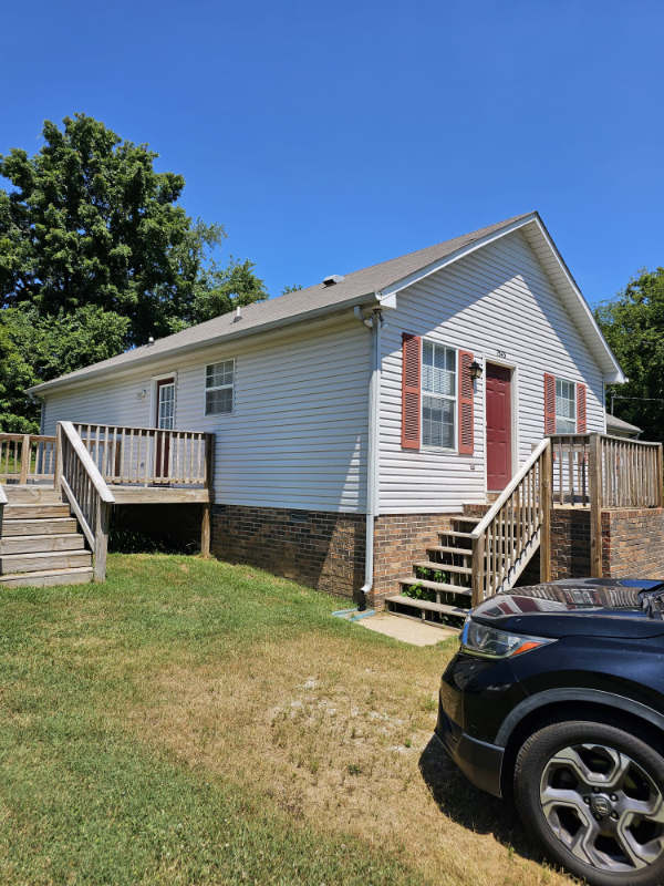 Primary Photo - 1543 Richmond Rd