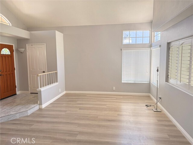 Building Photo - 2137 Wild Flower Ln