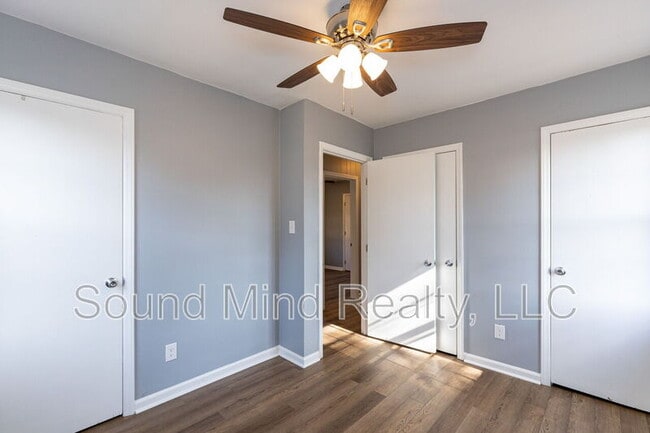 Building Photo - 303 W Horton St