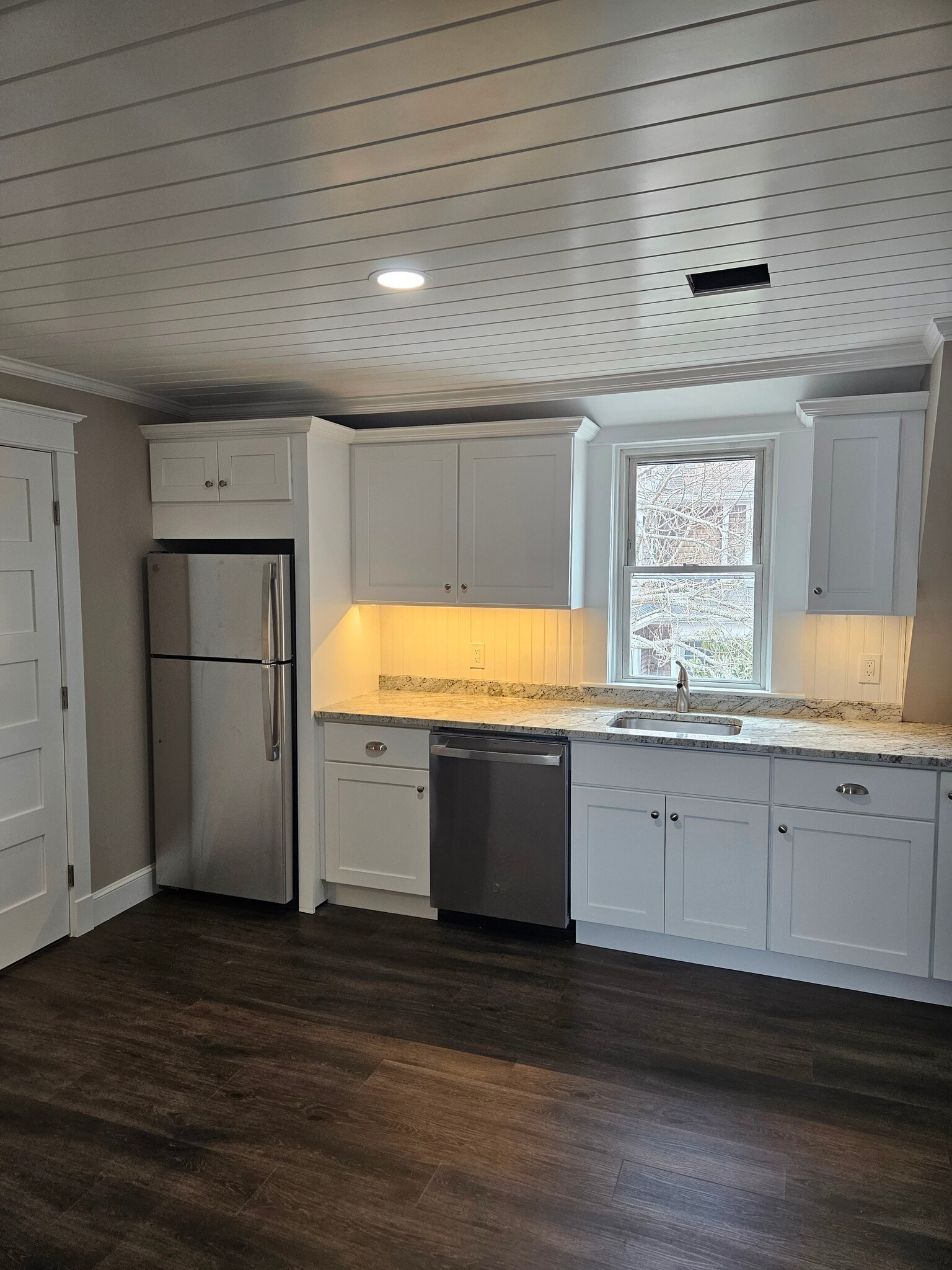 Building Photo - 9 Cleveland St