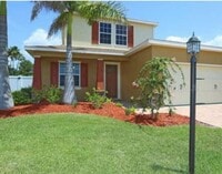 Building Photo - 7215 35th Ln E