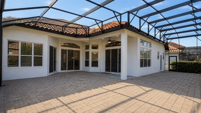 Building Photo - 439 Chelsea Ave