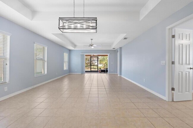 Building Photo - 6018 Oak Mill Terrace