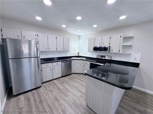 Building Photo - 4503 Sebring Ave
