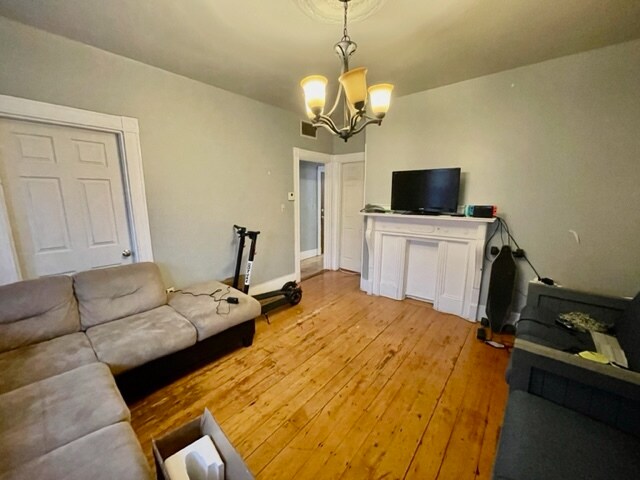 Building Photo - 814 Parker St