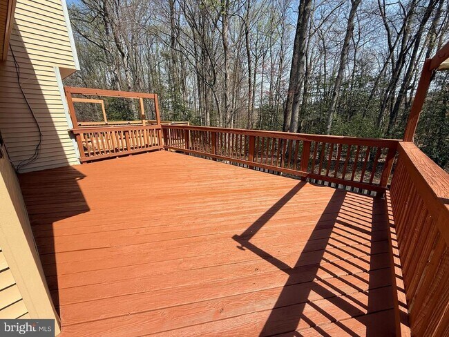 Building Photo - 8349 Windfall Rd