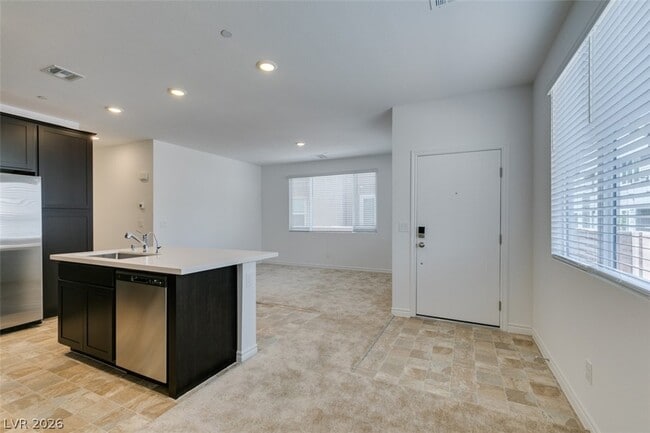 Building Photo - 1532 Eliana Xing Pl