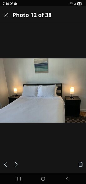 queen bed - 116 Cardinal Dr