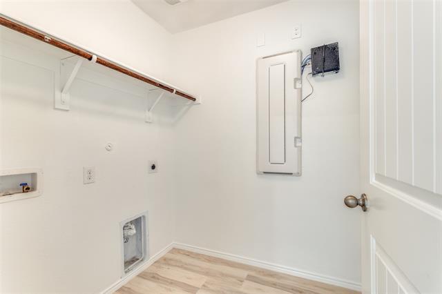 Building Photo - 2417 Larimar Dr
