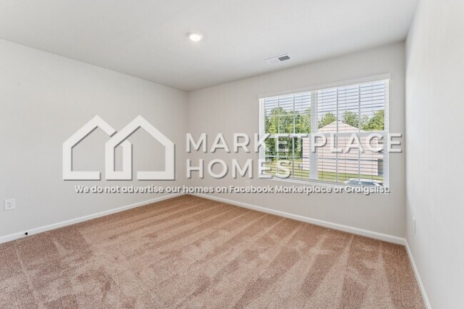 Building Photo - 3402 Saddlebred Dr