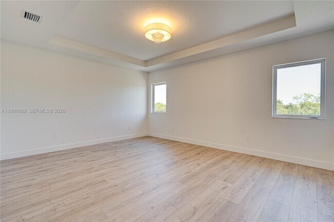 Building Photo - 4390 SW 122nd Terrace