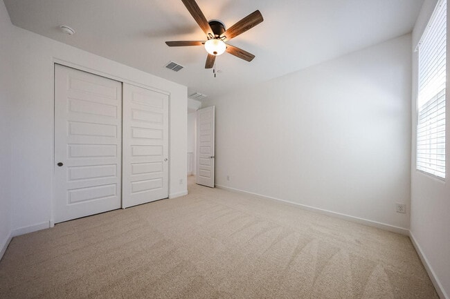 Building Photo - 12053 Calle de Pompas W