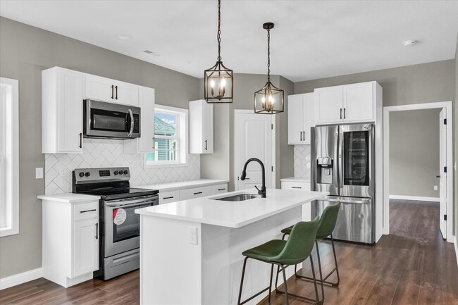 Building Photo - 3408 S Myra Ridge Dr