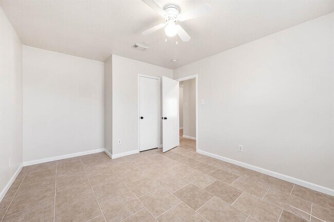 Building Photo - 16103 Purpleridge Ct
