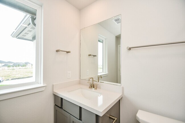Building Photo - 21835 Erskine Peaks Pl