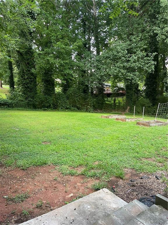 Building Photo - 660 Monticello Dr